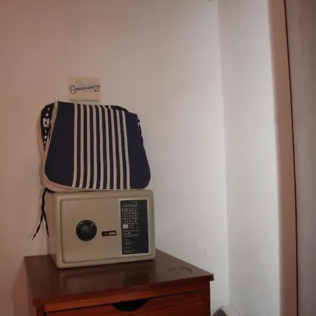 Santo Antonio Πανσιόν 3*